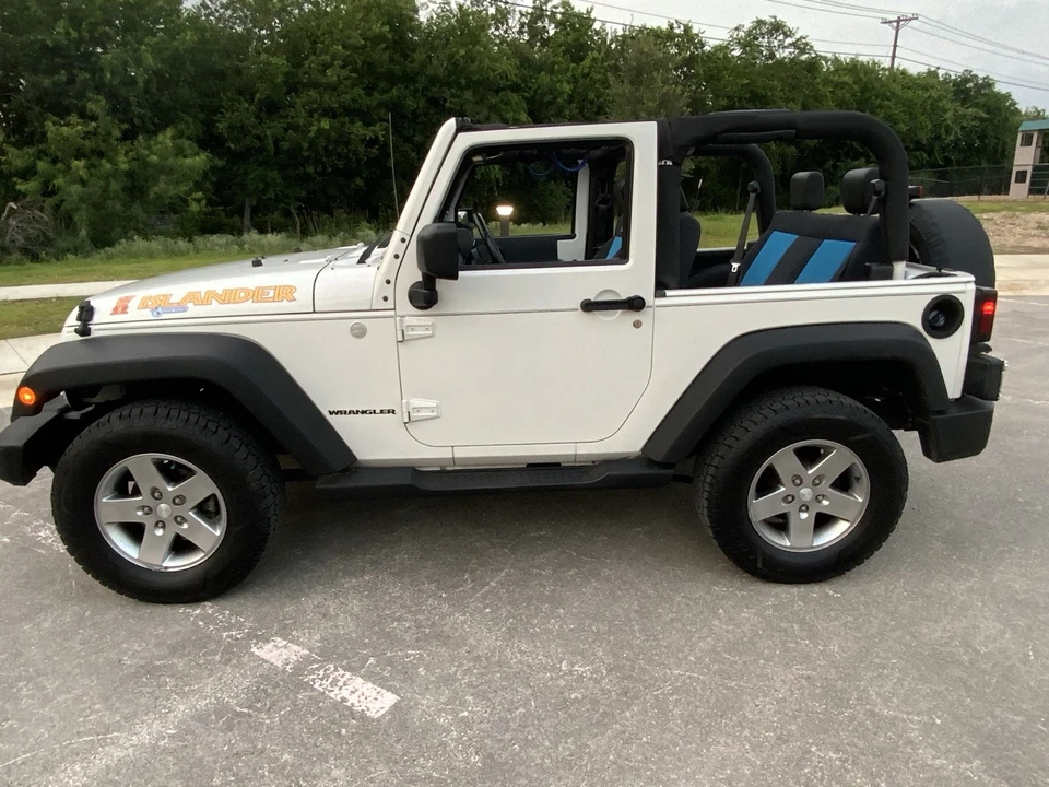2010 Jeep JK Wrangler - Image 2 of 30