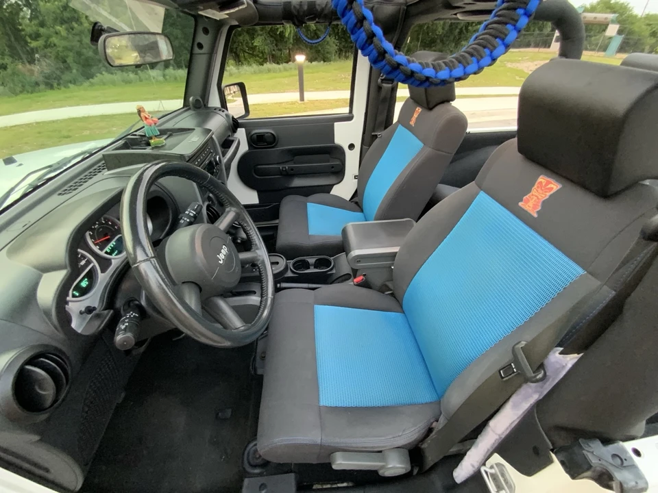 2010 Jeep JK Wrangler - Image 24 of 31