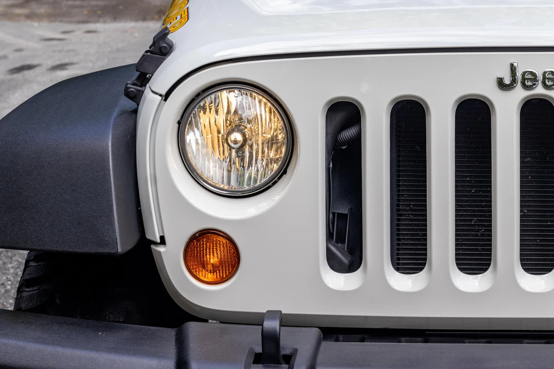 2010 Jeep JK Wrangler - Image 14 of 31