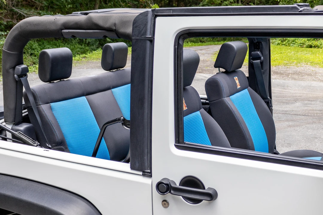 2010 Jeep JK Wrangler - Image 25 of 31