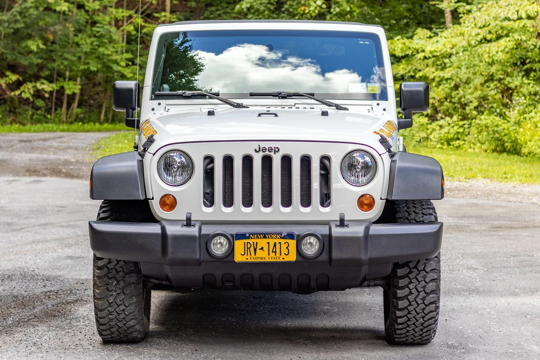 2010 Jeep JK Wrangler - Image 2 of 31