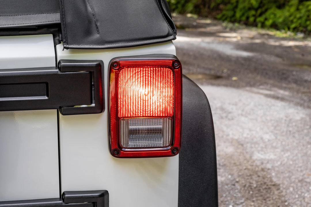 2010 Jeep JK Wrangler - Image 23 of 31