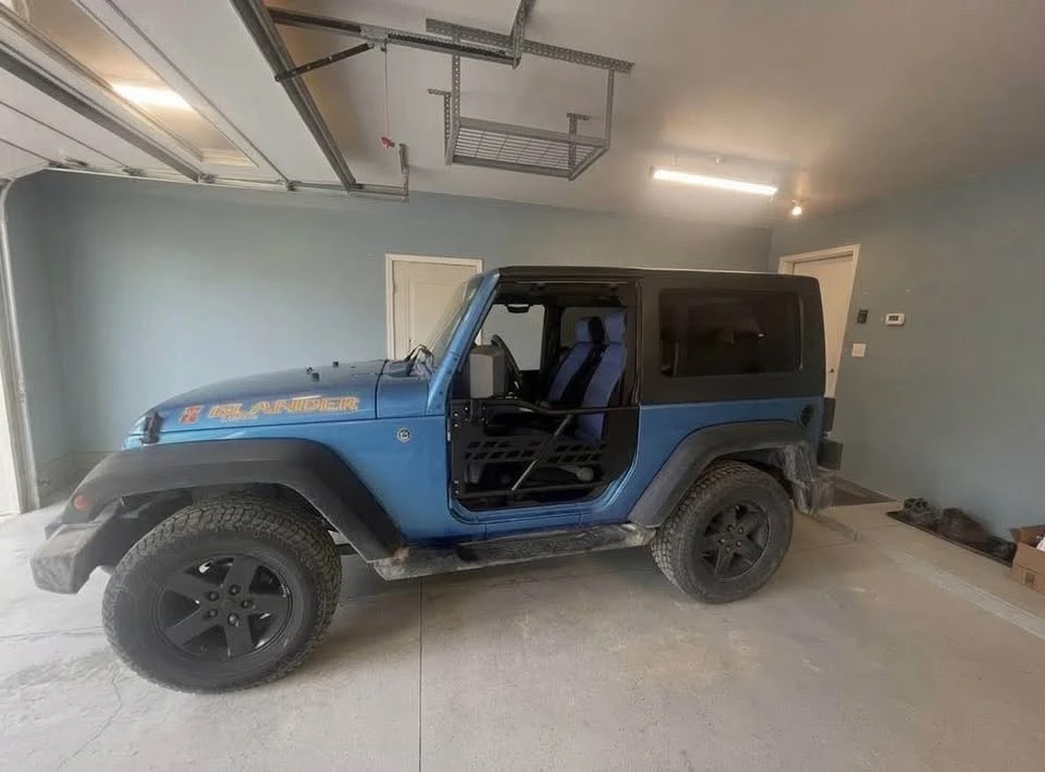 2010 Jeep JK Wrangler - Image 2 of 20