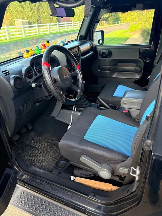 2010 Jeep JK Wrangler - Image 6 of 7