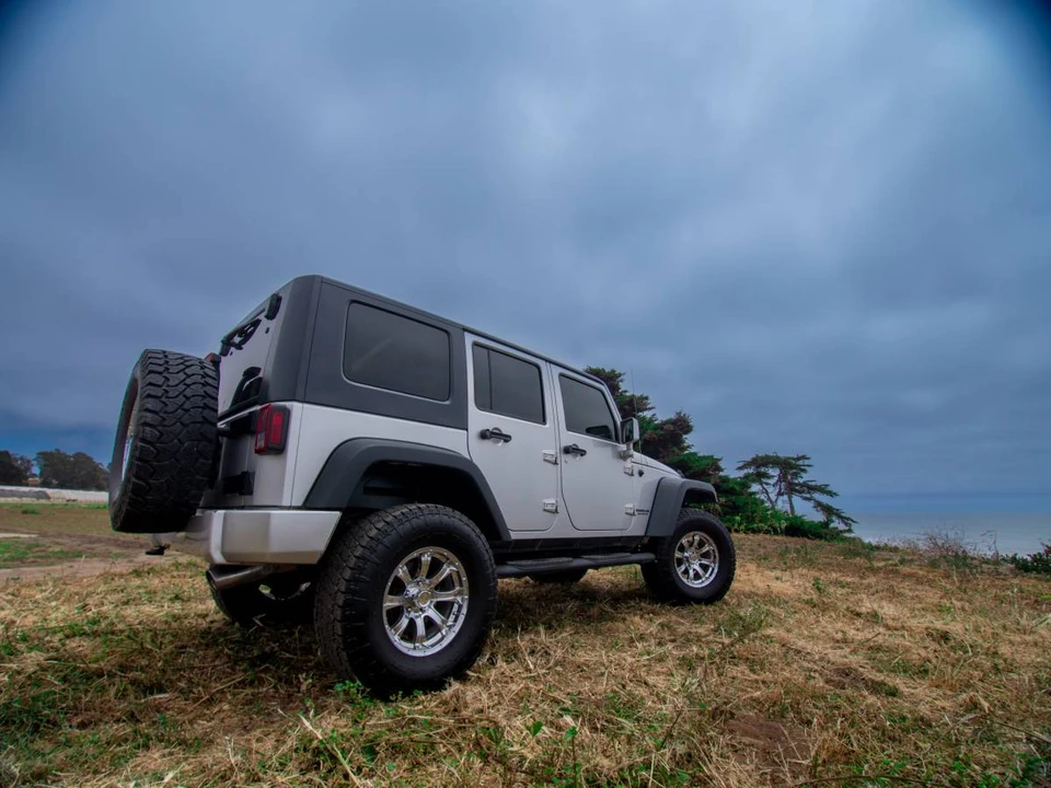 2010 Jeep JK Wrangler - Image 13 of 16