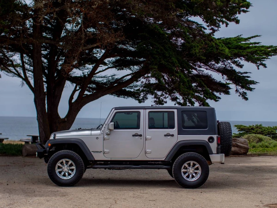 2010 Jeep JK Wrangler - Image 2 of 16
