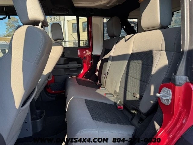 2010 Jeep JK Wrangler - Image 19 of 31