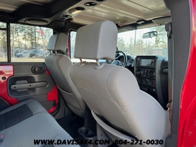 2010 Jeep JK Wrangler - Image 25 of 31