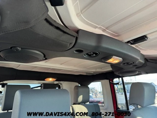 2010 Jeep JK Wrangler - Image 14 of 31