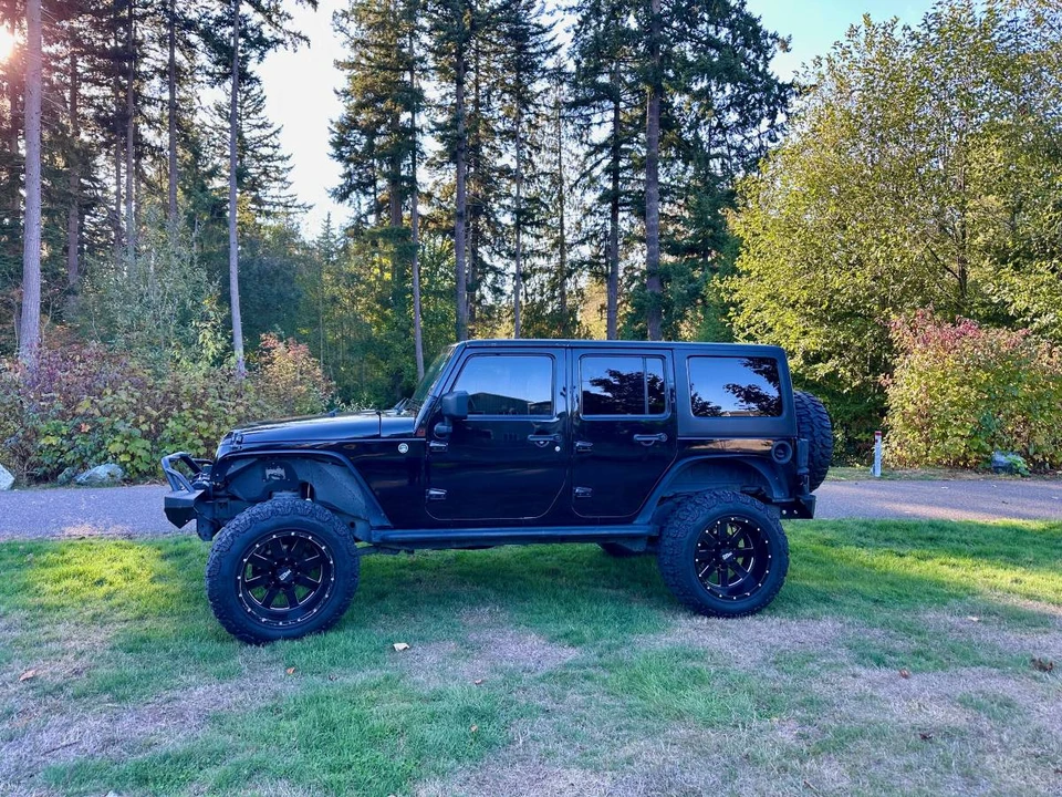 2010 Jeep JK Wrangler - Image 5 of 11