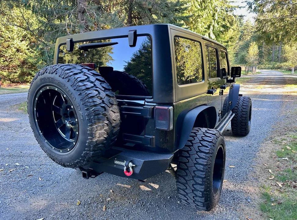 2010 Jeep JK Wrangler - Image 2 of 11