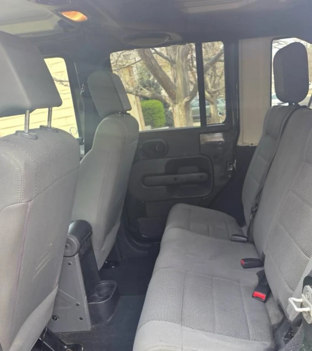 2010 Jeep JK Wrangler - Image 5 of 8
