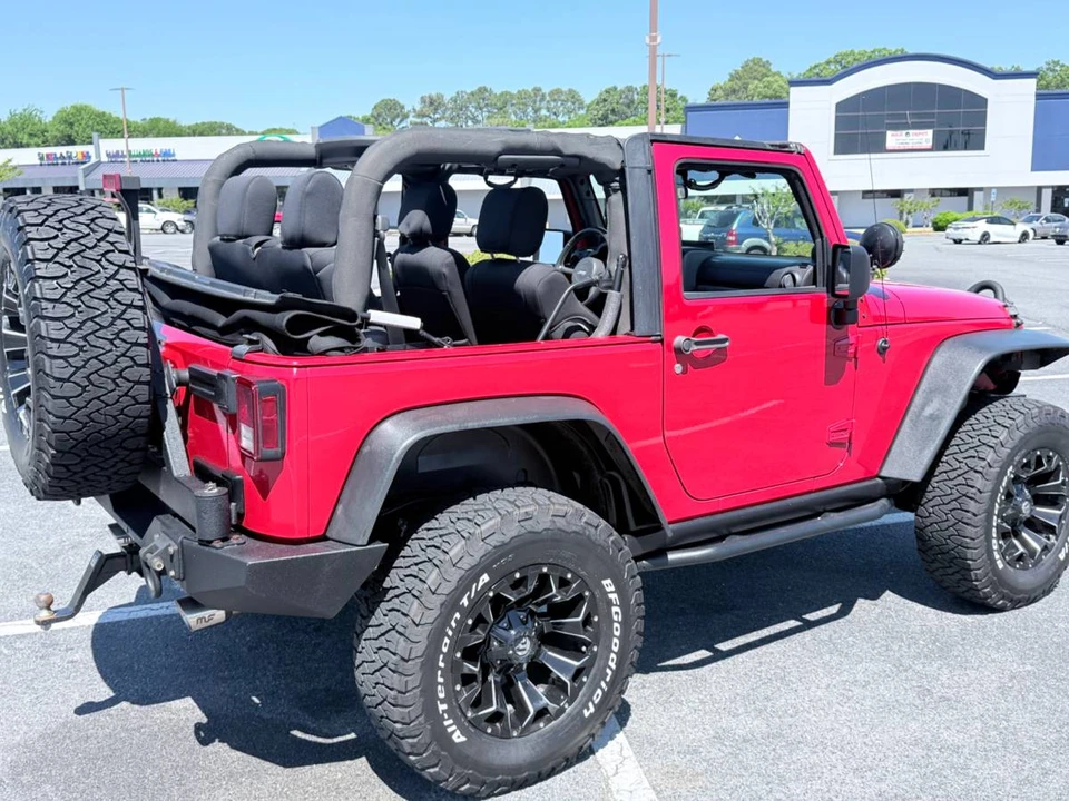 2010 Jeep JK Wrangler - Image 5 of 9