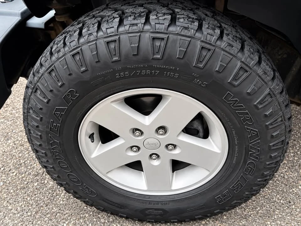 2010 Jeep JK Wrangler - Image 13 of 15