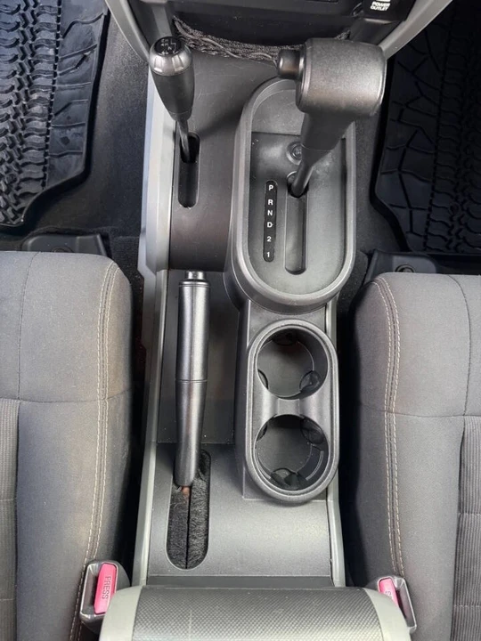 2010 Jeep JK Wrangler - Image 16 of 20