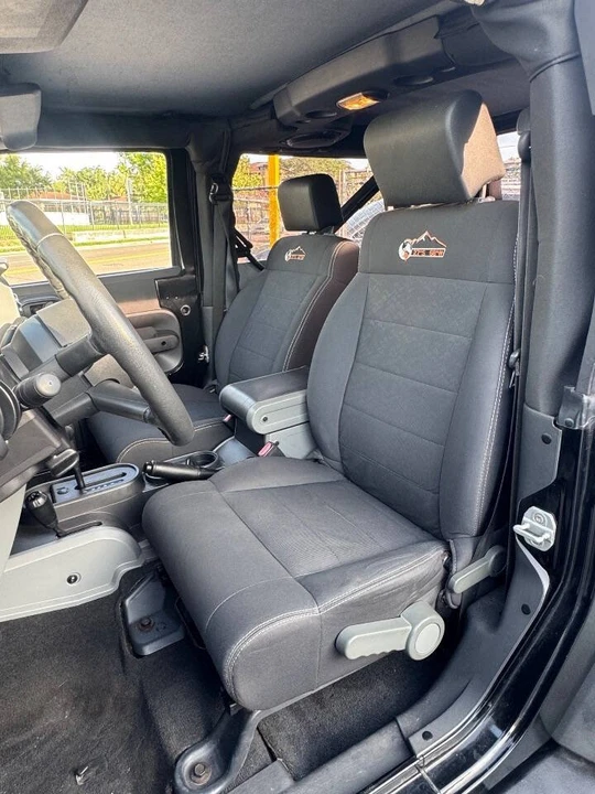 2010 Jeep JK Wrangler - Image 18 of 20