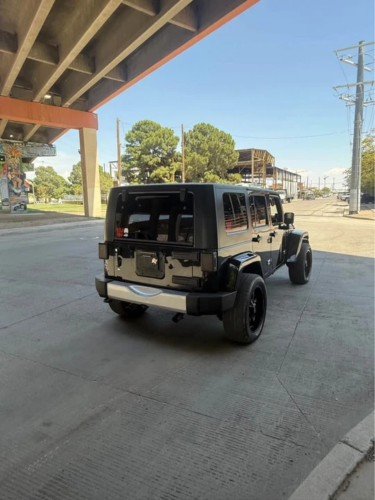 2010 Jeep JK Wrangler - Image 3 of 5