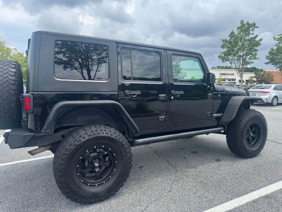2010 Jeep JK Wrangler - Image 2 of 3