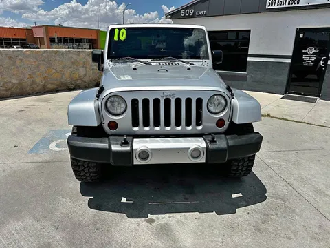 2010 Jeep Wrangler Sahara