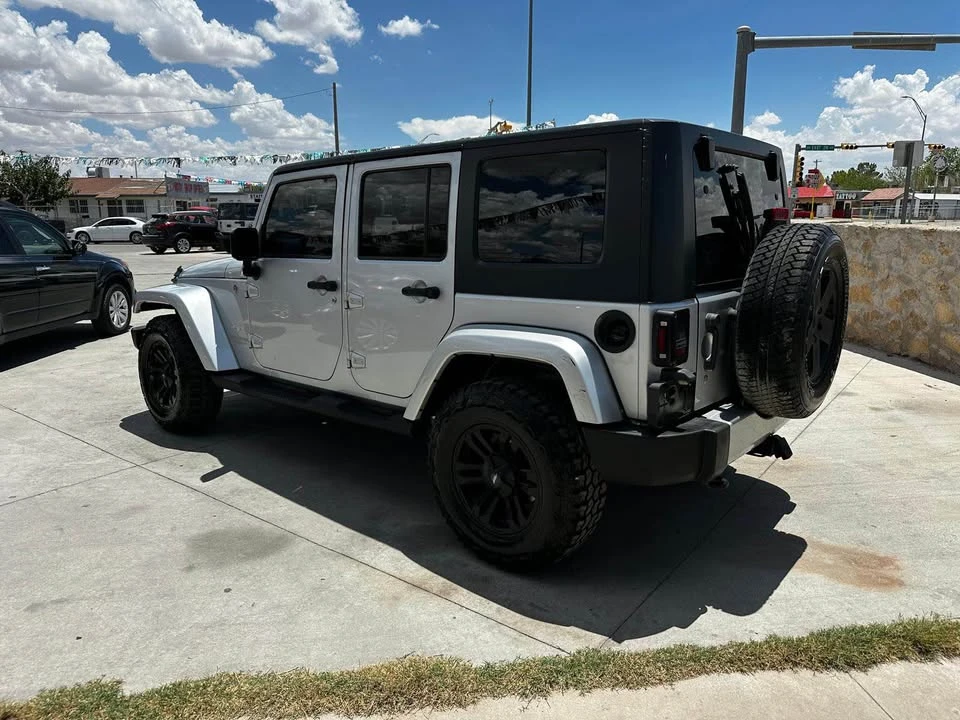 2010 Jeep JK Wrangler - Image 3 of 8