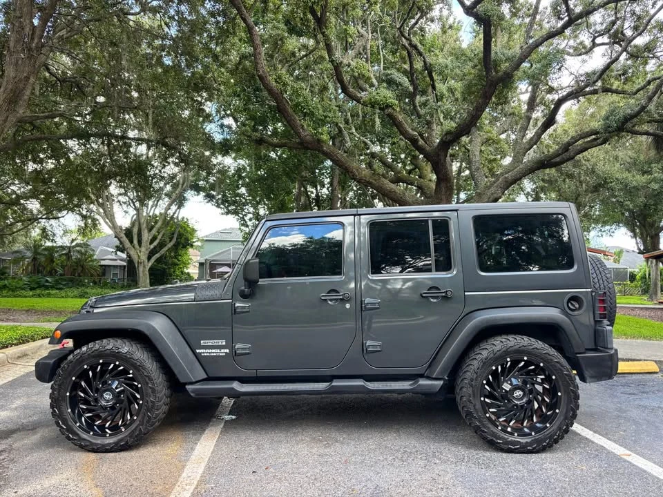2010 Jeep JK Wrangler - Image 7 of 16