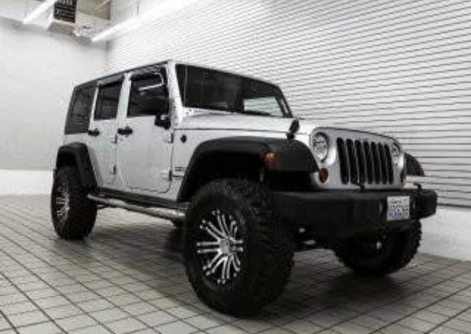 2010 Jeep JK Wrangler - Image 6 of 6