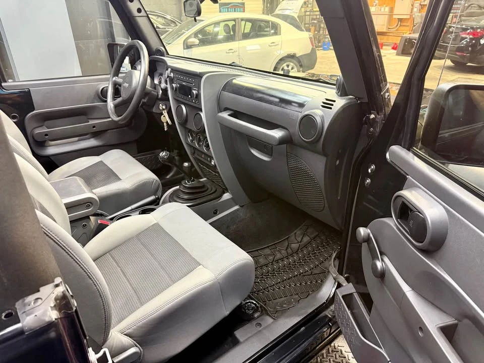 2010 Jeep JK Wrangler - Image 13 of 20