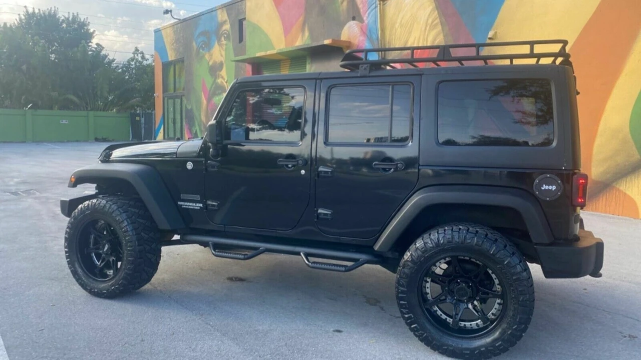 2010 Jeep JK Wrangler - Image 3 of 12
