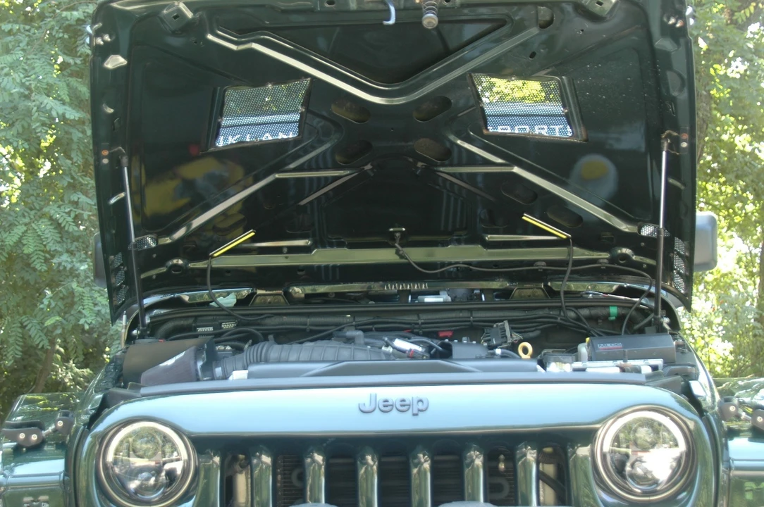 2010 Jeep JK Wrangler - Image 10 of 21