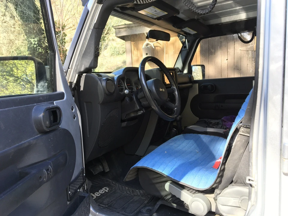 2010 Jeep JK Wrangler - Image 14 of 19
