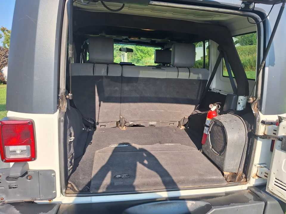 2010 Jeep JK Wrangler - Image 11 of 24