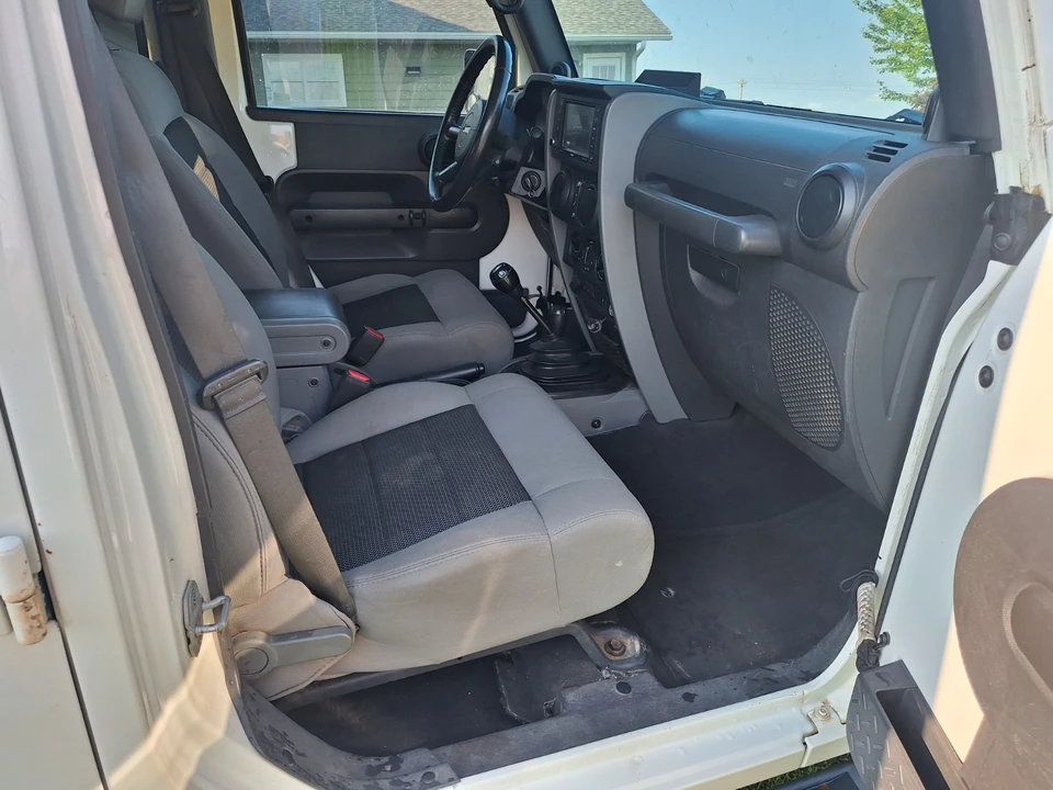 2010 Jeep JK Wrangler - Image 15 of 24