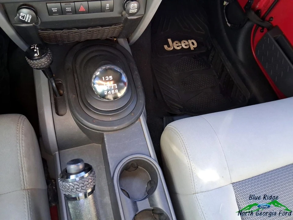 2010 Jeep JK Wrangler - Image 17 of 21