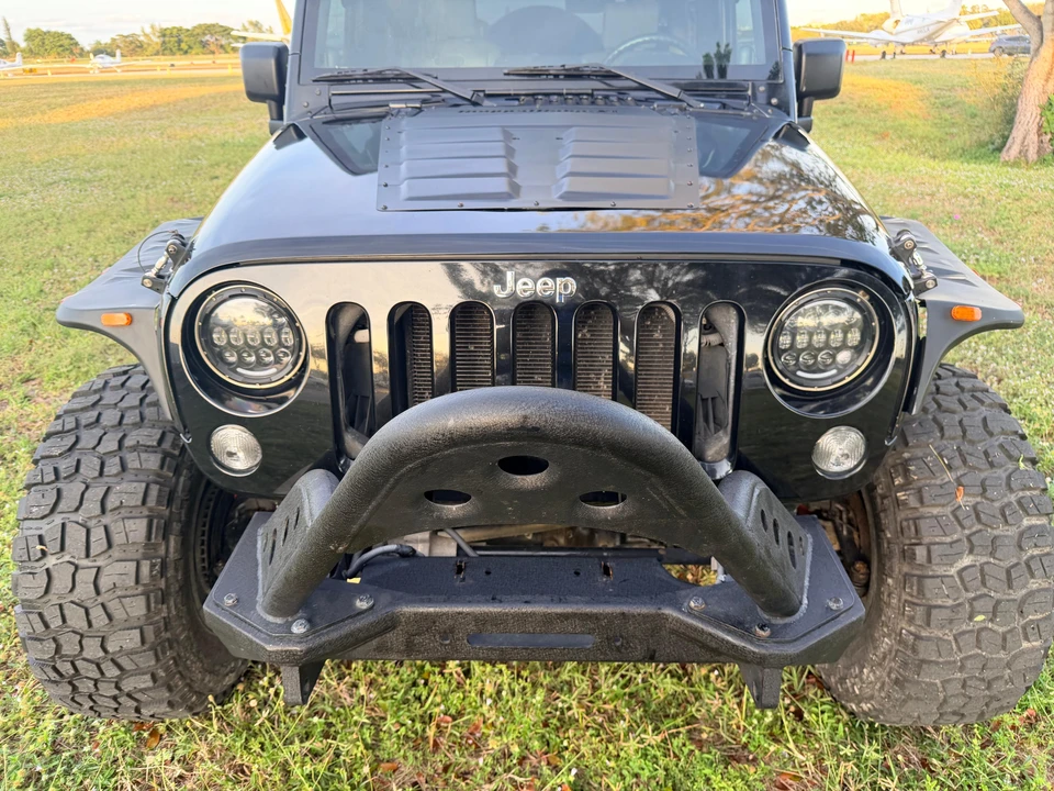 2010 Jeep JK Wrangler - Image 23 of 31