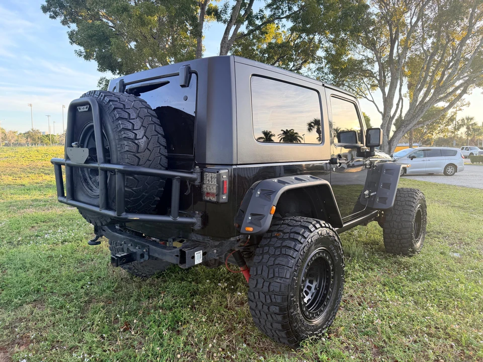 2010 Jeep JK Wrangler - Image 14 of 31