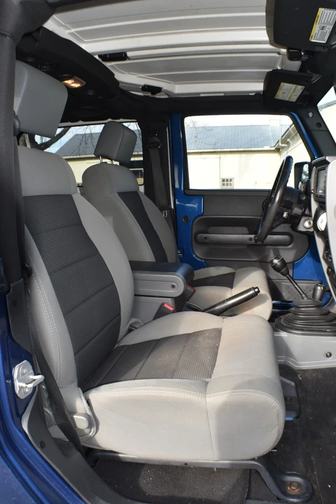 2010 Jeep JK Wrangler - Image 29 of 31