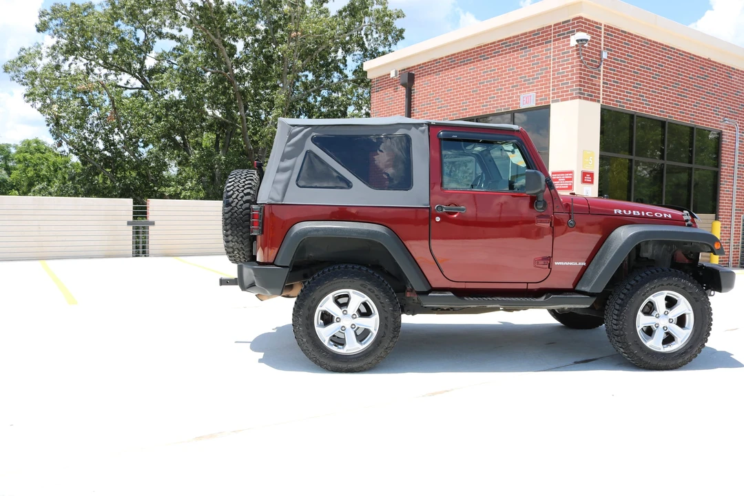 2010 Jeep JK Wrangler - Image 28 of 31