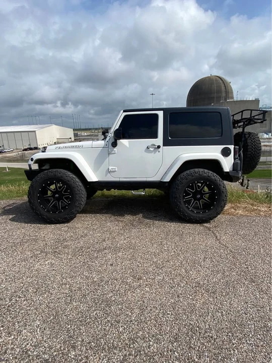 2010 Jeep JK Wrangler - Image 2 of 3