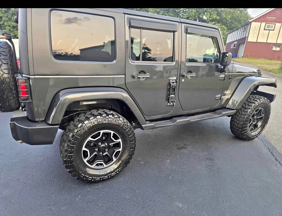 2010 Jeep JK Wrangler - Image 2 of 6