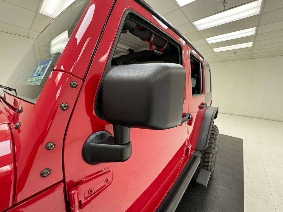 2010 Jeep JK Wrangler - Image 17 of 31