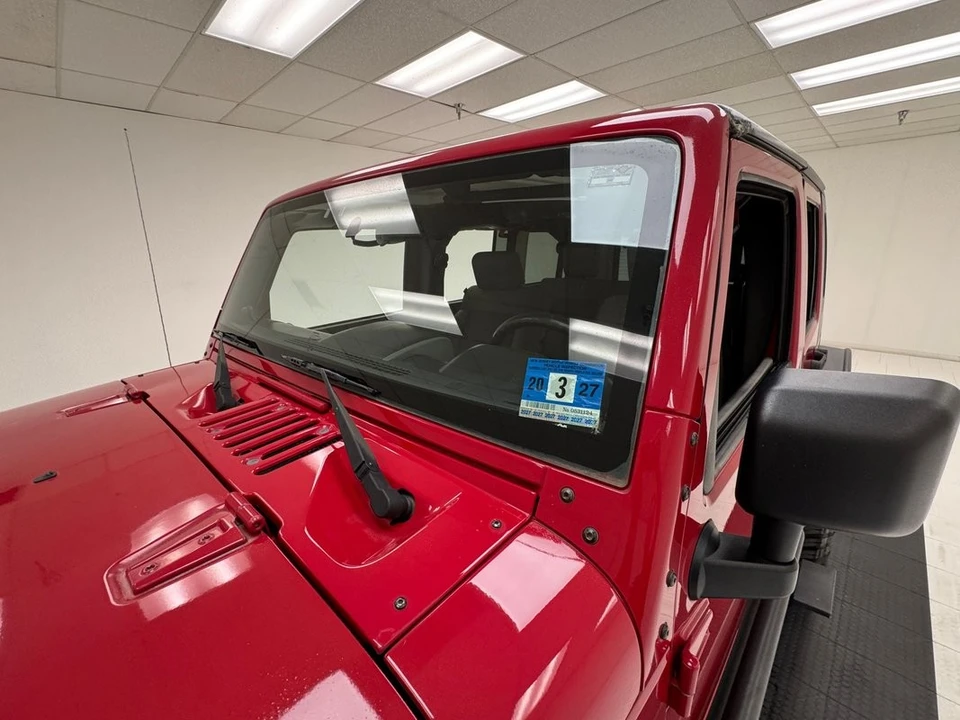 2010 Jeep JK Wrangler - Image 15 of 31
