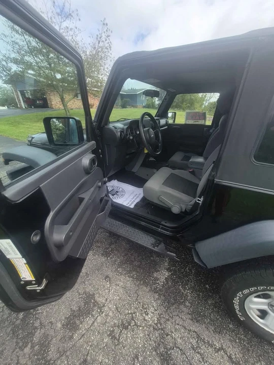 2010 Jeep JK Wrangler - Image 7 of 10