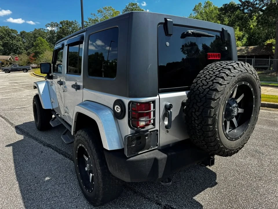 2010 Jeep JK Wrangler - Image 6 of 12