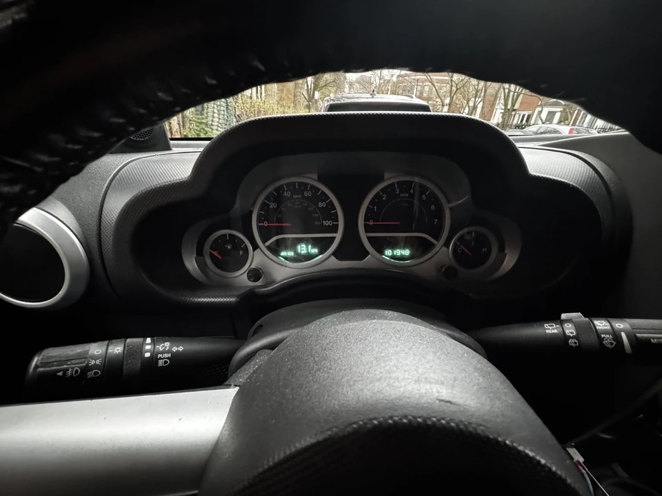 2010 Jeep JK Wrangler - Image 17 of 19