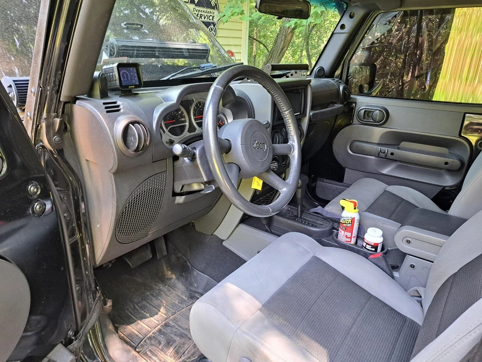 2010 Jeep JK Wrangler - Image 5 of 10