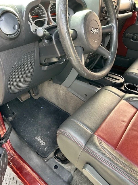2010 Jeep JK Wrangler - Image 15 of 21