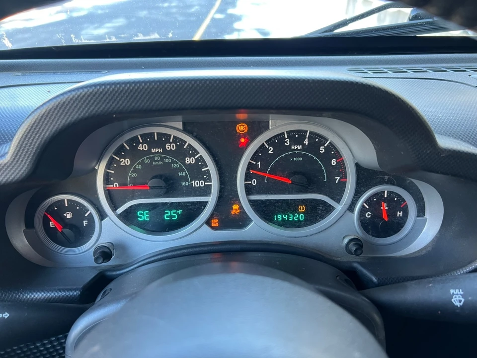 2010 Jeep JK Wrangler - Image 14 of 20