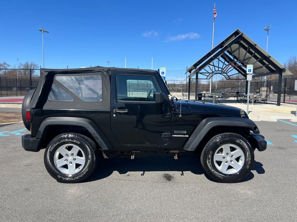 2010 Jeep JK Wrangler - Image 2 of 21