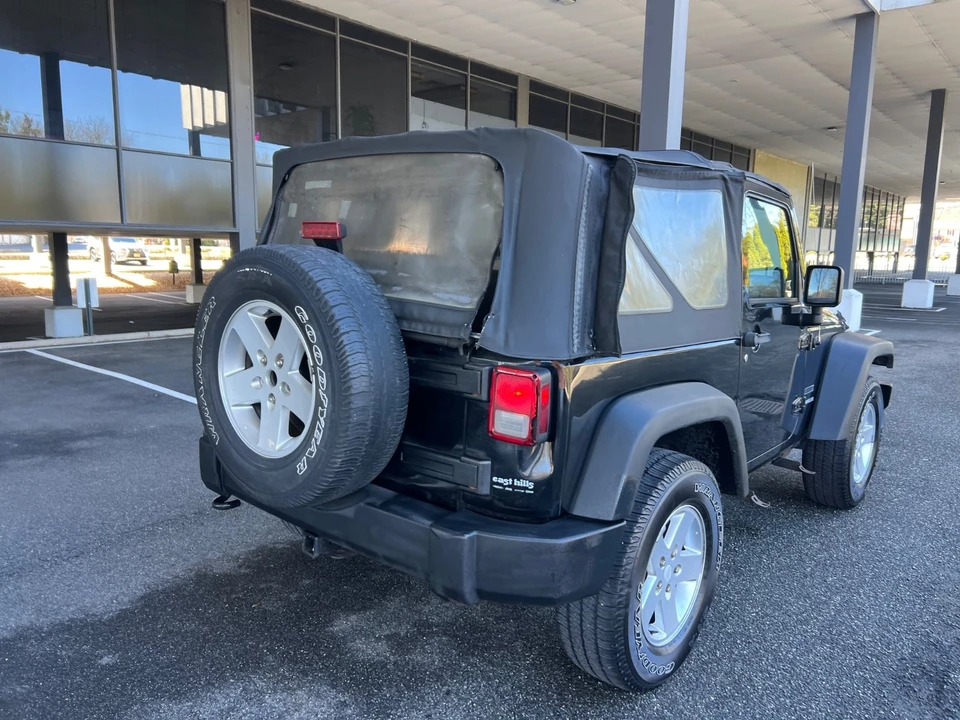 2010 Jeep JK Wrangler - Image 6 of 21