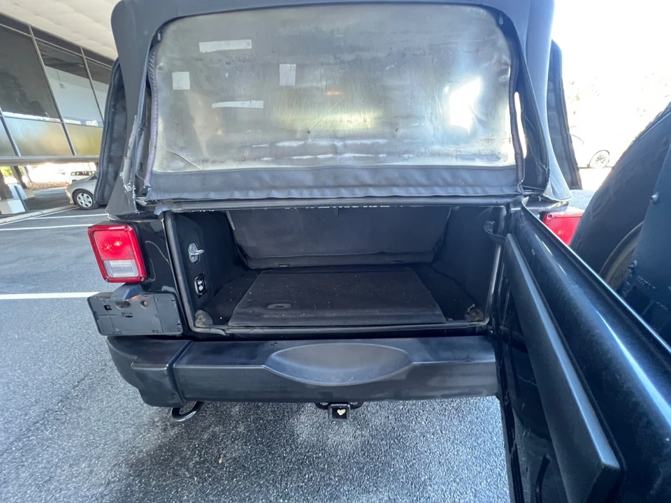 2010 Jeep JK Wrangler - Image 14 of 21